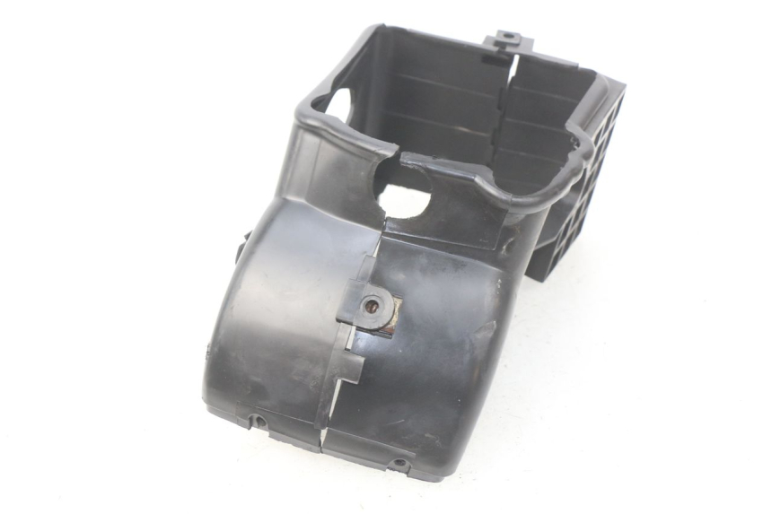 photo de CACHE CYLINDRE VENESI LOWIGI RETRO JJ50QT-3 50 (2020 - 2022) - Zoom état d’usage