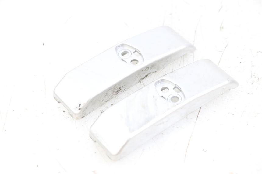 photo de CACHE CYLINDRE MOTO GUZZI NORGE 8V GT 1200 (2011 - 2016) - Vue principale