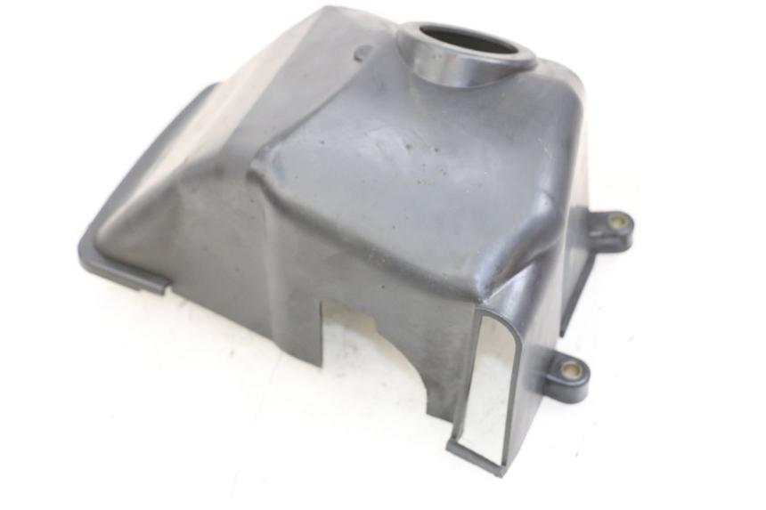 photo de CACHE CYLINDRE PEUGEOT LUDIX 50 (2008 - 2017) - Gros plan technique