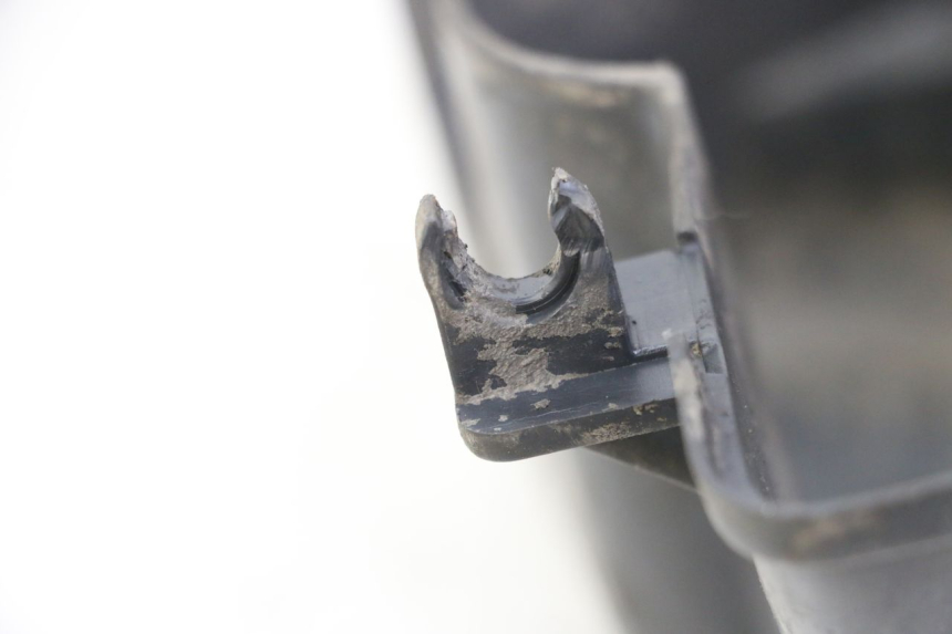 photo de CACHE CYLINDRE PEUGEOT TKR TREKKER FURIOUS 50 (2005 - 2014) - Autre angle de vue