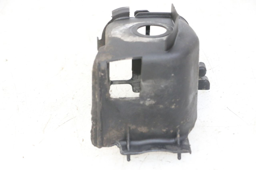 photo de CACHE CYLINDRE APRILIA RALLY AC 50 (1995 - 2004) - Points de fixation