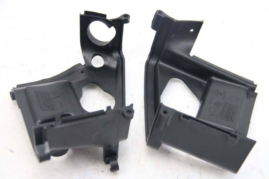 photo de CACHE CYLINDRE APRILIA SCARABEO 4T 50 (2009 - 2017) - État de surface