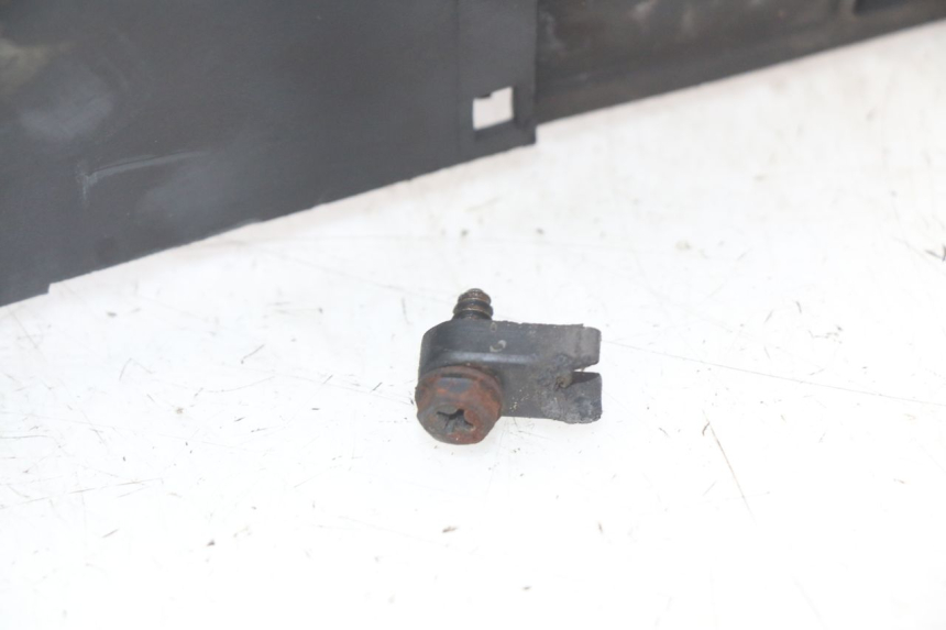 photo de CACHE CYLINDRE SYM SYMPHONY 125 (2009 - 2015) - État de surface