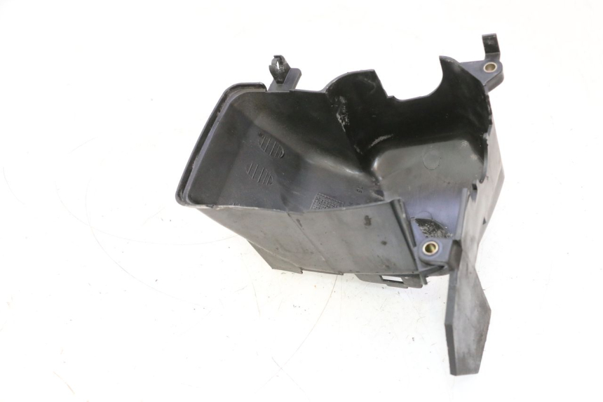 photo de CACHE CYLINDRE PEUGEOT TREKKER 50 (1995 - 2004) - Autre angle de vue