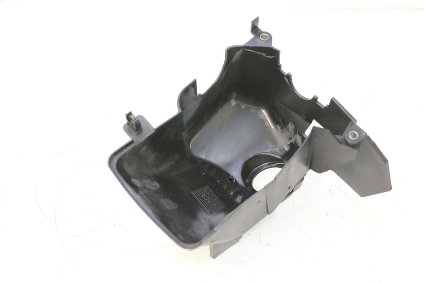 photo de CACHE CYLINDRE PEUGEOT TREKKER 50 (1995 - 2004) - Gros plan technique