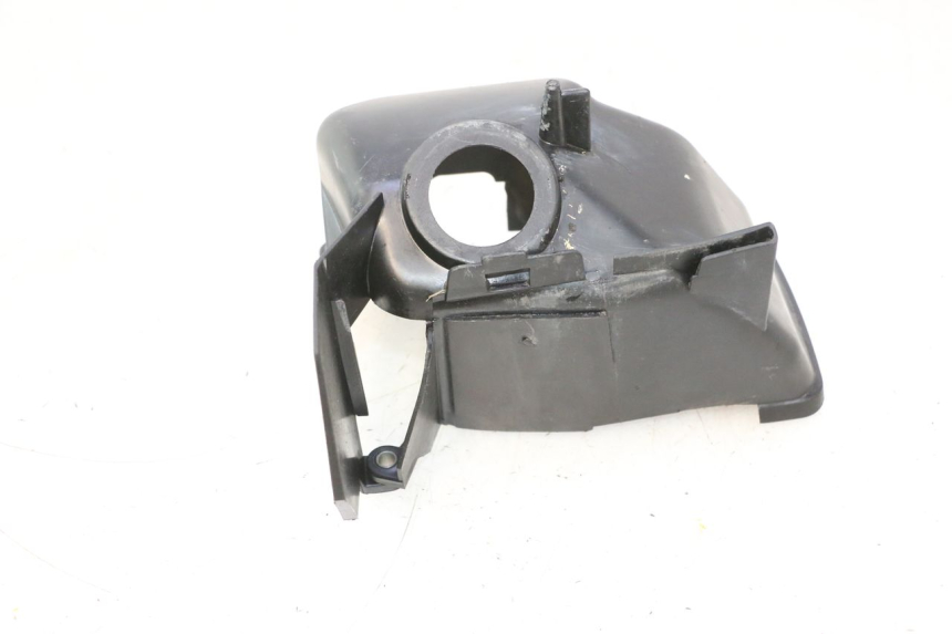photo de CACHE CYLINDRE PEUGEOT TREKKER 50 (1995 - 2004) - Points de fixation