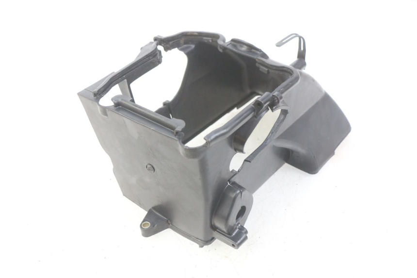 photo de CACHE CYLINDRE PEUGEOT TWEET 125 (2010 - 2017) - Détail de la pièce