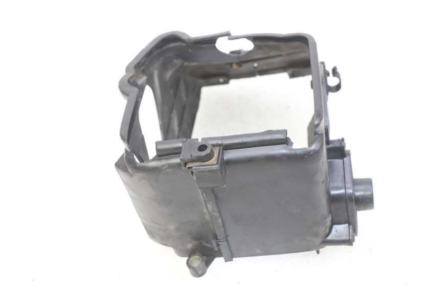 photo de CACHE CYLINDRE PEUGEOT V-CLIC VCLIC 50 (2007 - 2013) - Gros plan technique