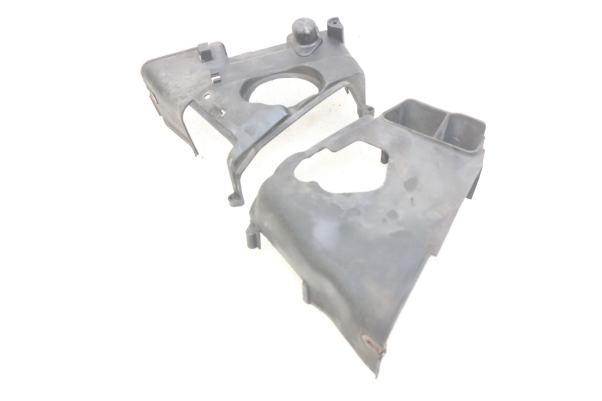 photo de CACHE CYLINDRE PIAGGIO VESPA LXV 125 (2006 - 2009) - Zoom état d’usage