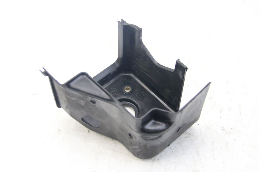 photo de CACHE CYLINDRE PIAGGIO VESPA S 2T 50 (2007 - 2014) - Points de fixation