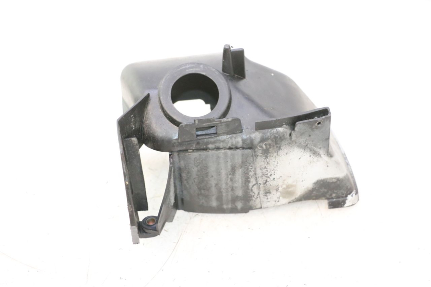 photo de CACHE CYLINDRE PEUGEOT VIVACITY 50 (1998 - 2003) - Autre angle de vue