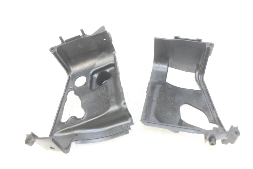 photo de CACHE CYLINDRE PIAGGIO ZIP 4T 50 (2018 - 2020) - Gros plan technique