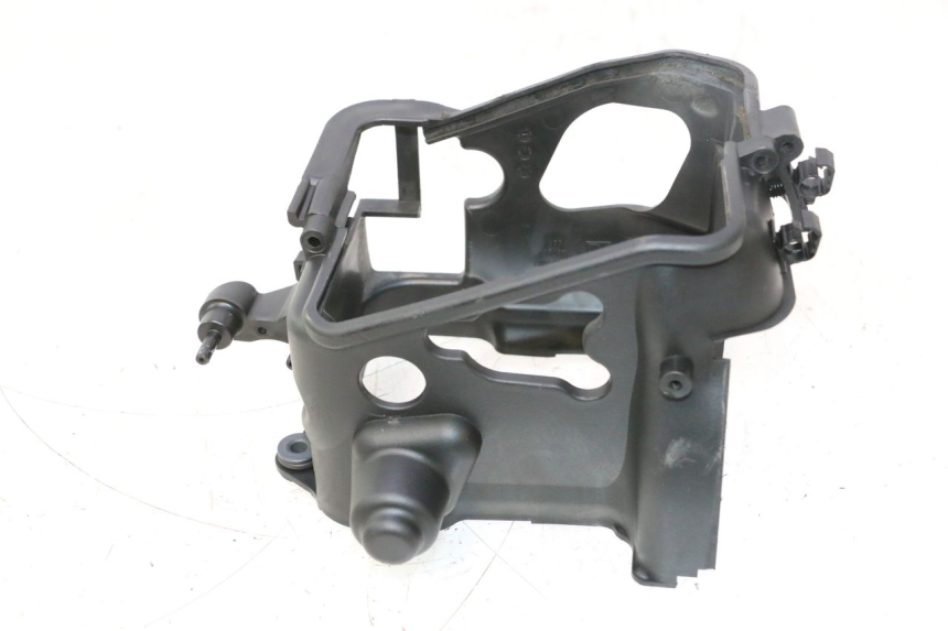 photo de CACHE CYLINDRE PIAGGIO ZIP IGET 4T 50 (2021 - 2023) - Gros plan technique