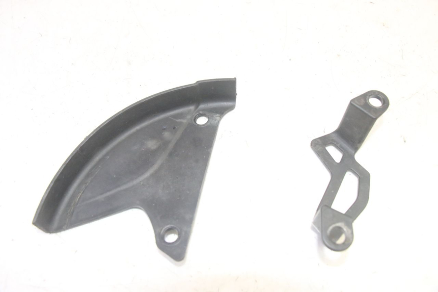 photo de CACHE DISQUE FREIN KAWASAKI KXF KX-F 250 (2017 - 2019) - Détail de la pièce