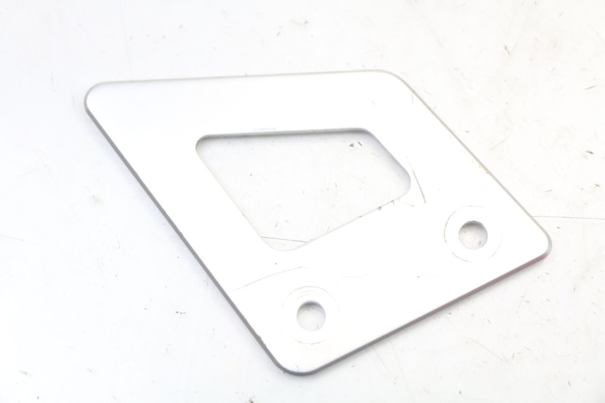 photo de CACHE DISQUE FREIN YAMAHA TDR DELTABOX 125 (1997 - 2003) - Vue principale