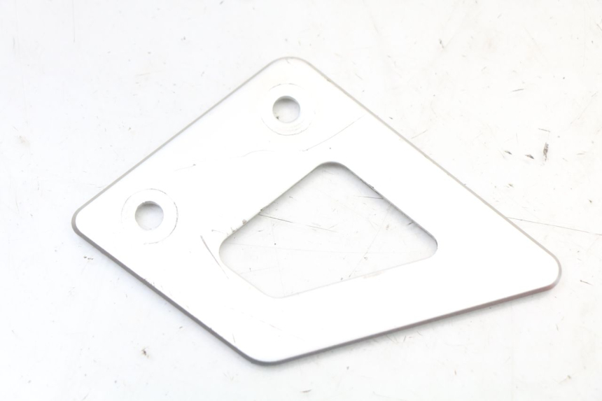 photo de CACHE DISQUE FREIN YAMAHA TDR DELTABOX 125 (1997 - 2003) - Détail de la pièce