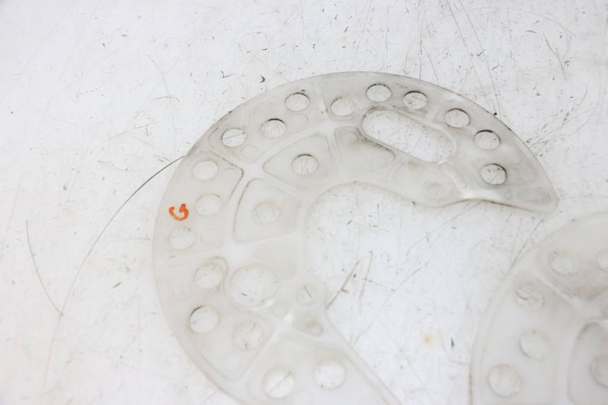 photo de CACHE DISQUE FREIN YAMAHA YFM R RAPTOR 250 (2008 - 2014) - Autre angle de vue