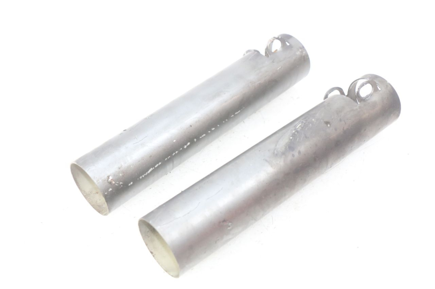 photo de CACHE FOURCHE ROYAL ENFIELD BULLET CLASSIC 500 (2017 - 2020) - Détail de la pièce