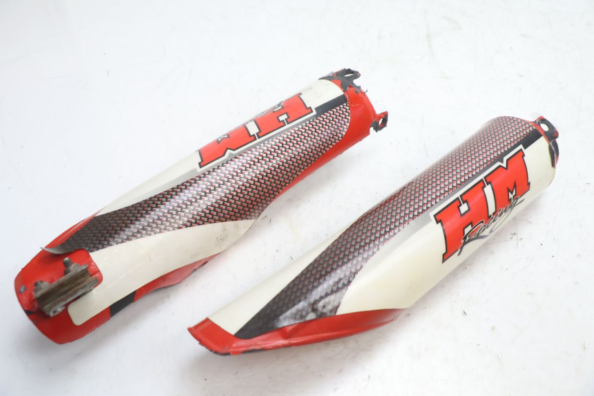 photo de CACHE FOURCHE HM HONDA DERAPAGE 50 (2007 - 2009) - Détail de la pièce