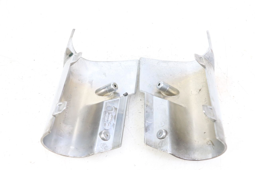 photo de CACHE FOURCHE PEUGEOT GEOPOLIS RS 125 (2007 - 2009) - Détail de la pièce