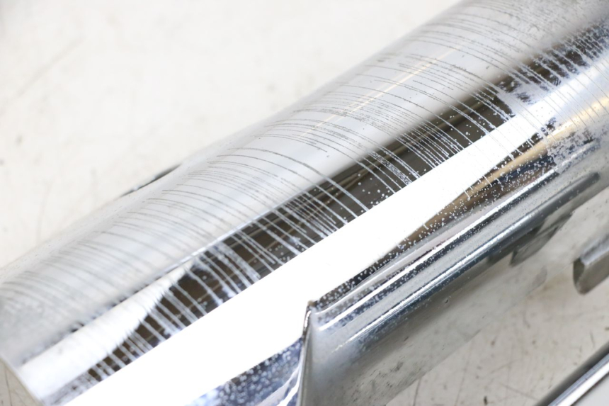 photo de CACHE FOURCHE PEUGEOT GEOPOLIS RS 125 (2007 - 2009) - Gros plan technique