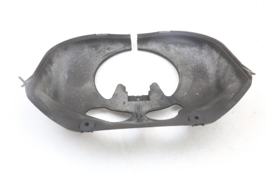 photo de CACHE FOURCHE PEUGEOT KISBEE 4T 50 (2018 - 2022) - Zoom état d’usage