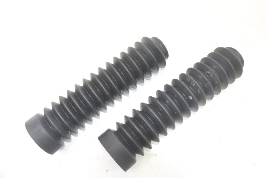 photo de CACHE FOURCHE KYMCO STRYKER OFF ROAD 125 (1999 - 2005) - Détail de la pièce