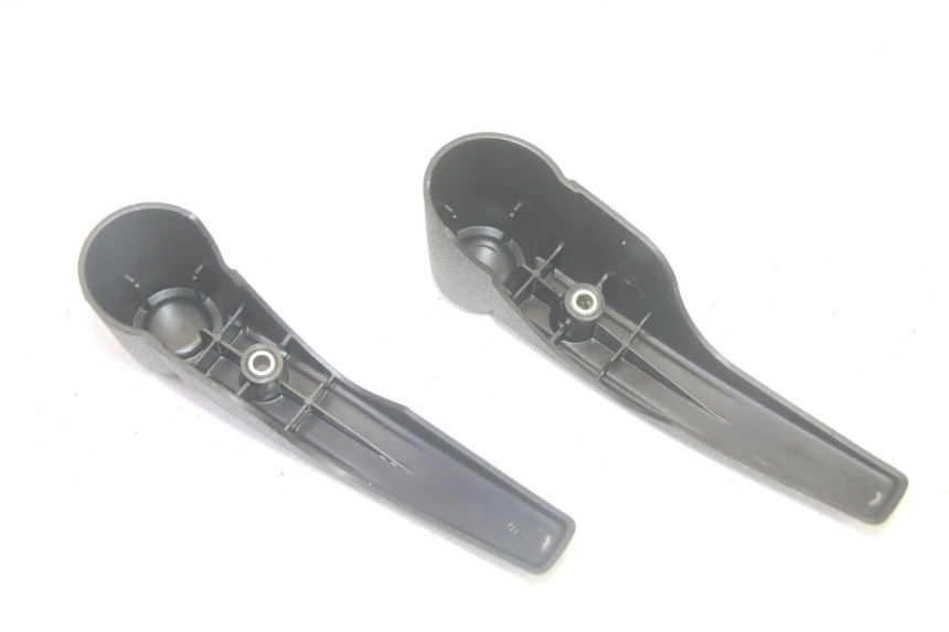 photo de CACHE FOURCHE PIAGGIO MP3 HPE 350 (2018 - 2020) - Autre angle de vue