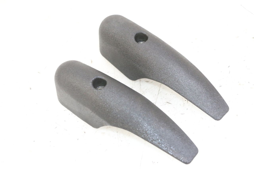 photo de CACHE FOURCHE PIAGGIO MP3 LT 300 (2010 - 2016) - Vue principale