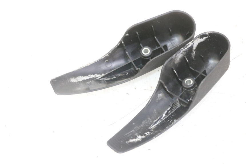 photo de CACHE FOURCHE PIAGGIO MP3 LT 300 (2010 - 2016) - Détail de la pièce