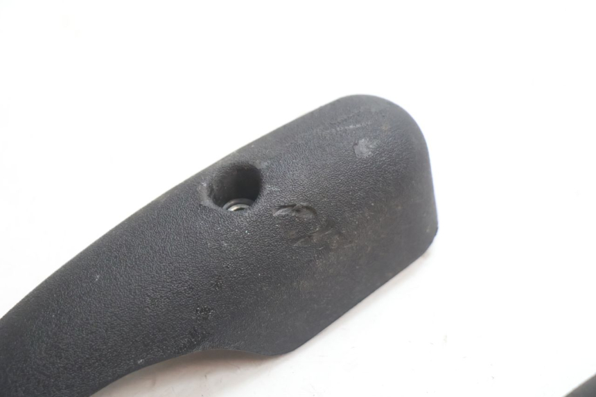 photo de CACHE FOURCHE PIAGGIO MP3 LT 300 (2010 - 2016) - Détail de la pièce