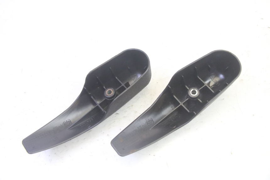 photo de CACHE FOURCHE PIAGGIO MP3 RL 250 (2006 - 2010) - Autre angle de vue