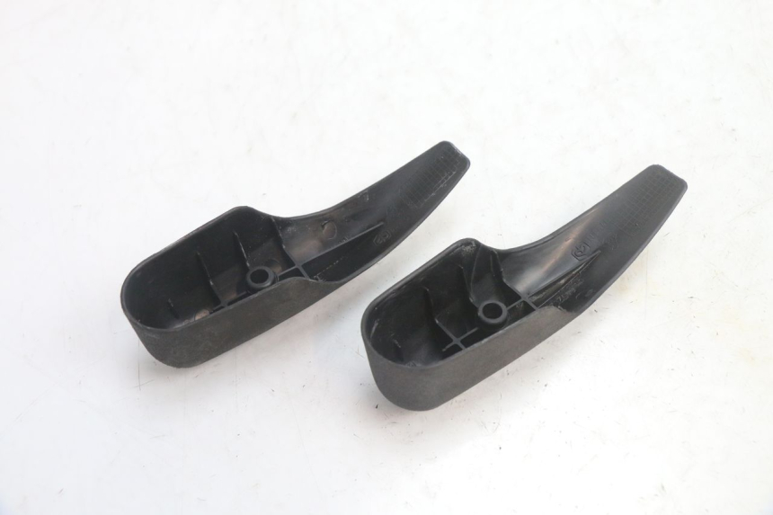 photo de CACHE FOURCHE PIAGGIO MP3 125 (2006 - 2014) - Gros plan technique