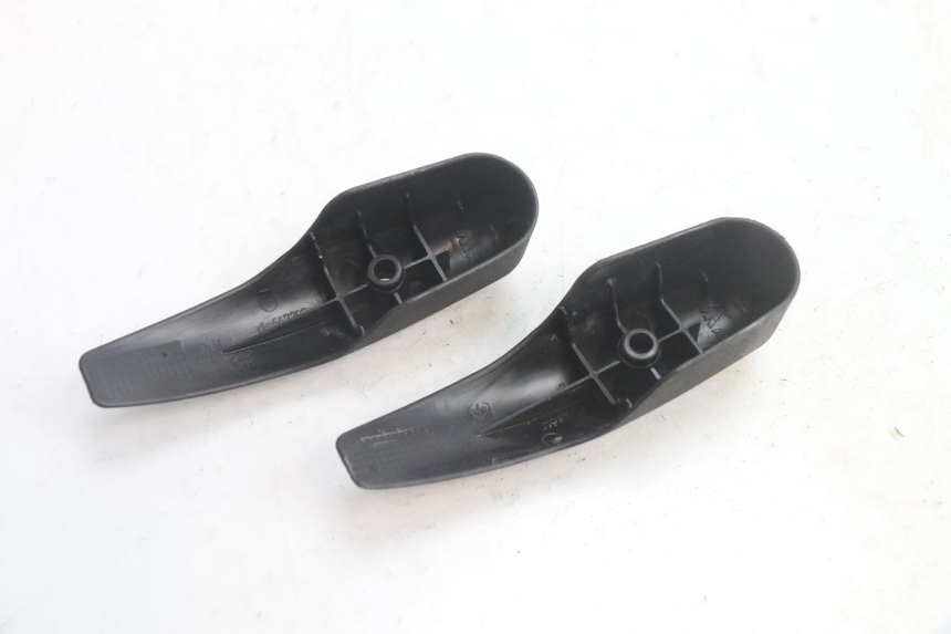 photo de CACHE FOURCHE PIAGGIO MP3 125 (2006 - 2014) - Vue d’ensemble