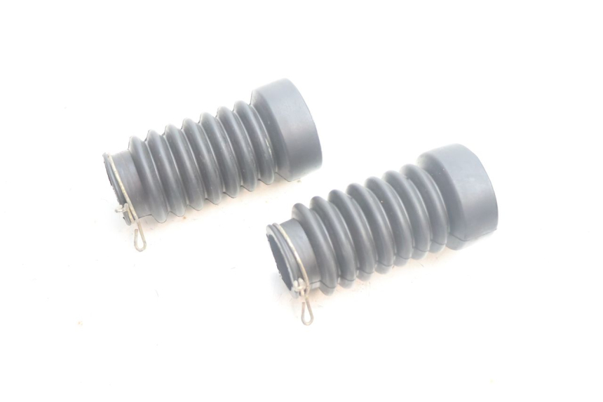 photo de CACHE FOURCHE JM MOTORS OLDIES 4T 50 (2020 - 2026) - Autre angle de vue