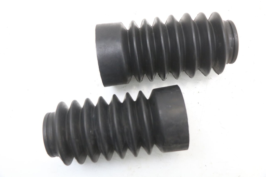 photo de Fork Cover SYM ORBIT 50 (2008 - 2010) - Détail de la pièce