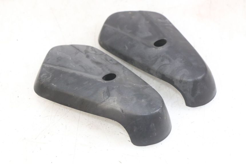 photo de CACHE FOURCHE HONDA SCV LEAD 100 (2003 - 2007) - Gros plan technique