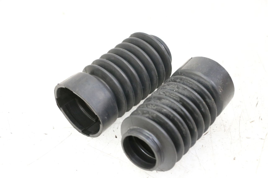 photo de CACHE FOURCHE SYM ORBIT 2 4T 50 (2008 - 2017) - Détail de la pièce