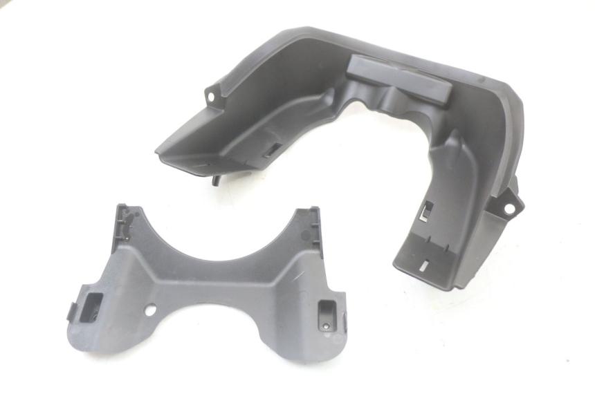 photo de CACHE FOURCHE SYM ORBIT III 3 4T 50 (2018 - 2021) - Gros plan technique