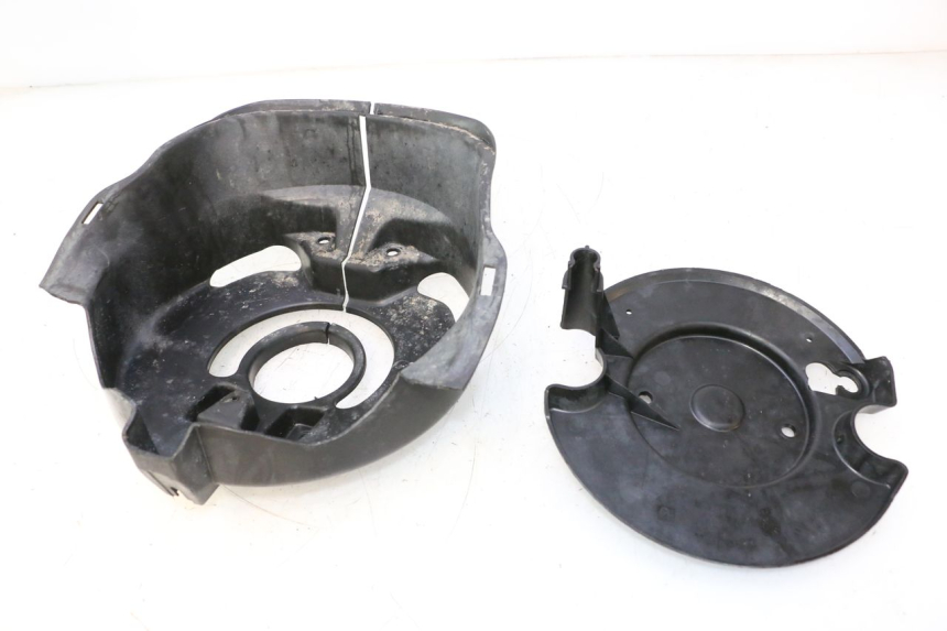 photo de CACHE FOURCHE PEUGEOT TREKKER 50 (1995 - 2004) - Zoom état d’usage