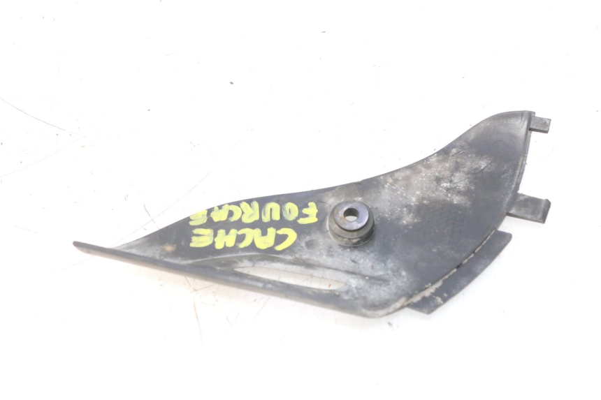 photo de CACHE FOURCHE PIAGGIO VESPA PRIMAVERA 2T 50 (2013 - 2018) - Zoom état d’usage