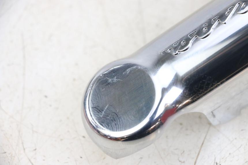 photo de CACHE FOURCHE PIAGGIO VESPA PRIMAVERA 4T 50 (2021 - 2024) - Autre angle de vue