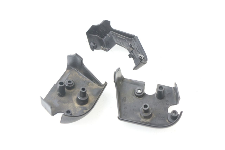 photo de CACHE MAITRE CYLINDRE APRILIA ATLANTIC 125 (2003 - 2009) - Vue principale