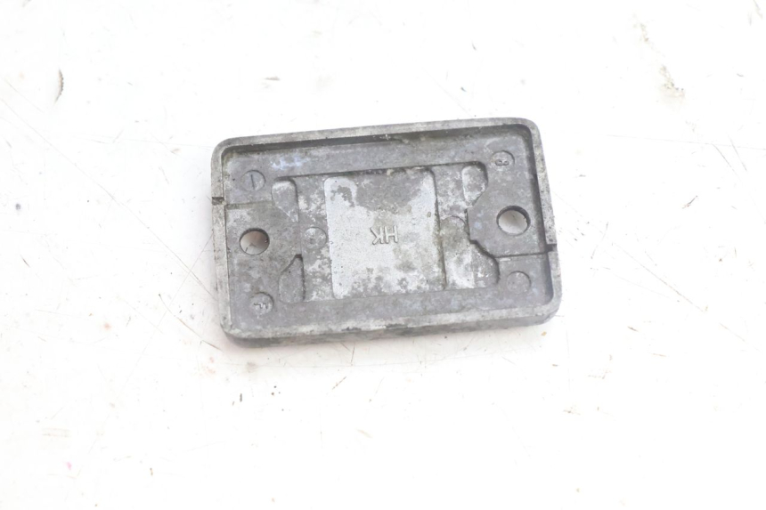 photo de CACHE MAITRE CYLINDRE YAMAHA BW'S BWS 125 (2010 - 2013) - Zoom état d’usage