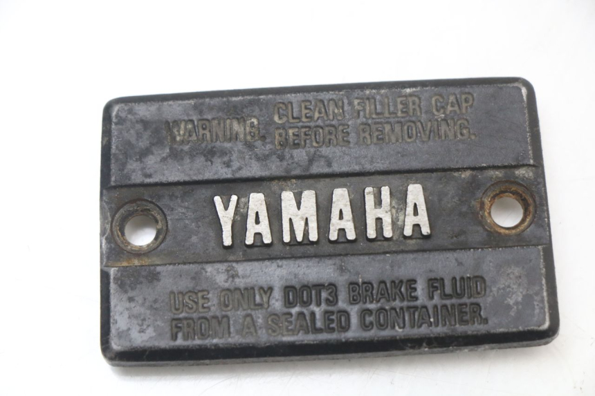 photo de CACHE MAITRE CYLINDRE YAMAHA DTLC 125 (1982 - 1987) - Vue principale