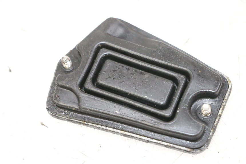 photo de CACHE MAITRE CYLINDRE YAMAHA FJ 36Y 1100 (1984 - 1985) - Zoom état d’usage