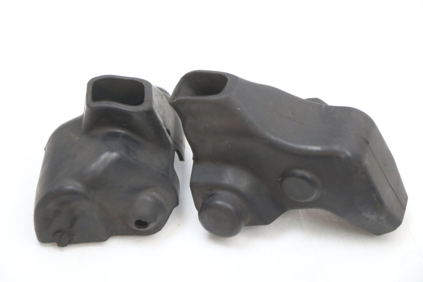 photo de CACHE MAITRE CYLINDRE MBK MW TRYPTIK 125 (2014 - 2016) - Zoom état d’usage