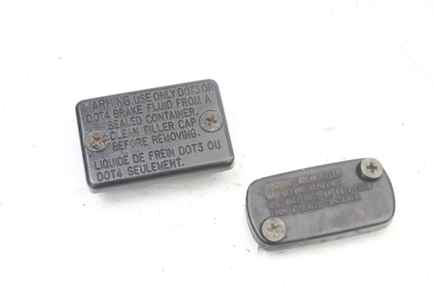 photo de CACHE MAITRE CYLINDRE PEUGEOT SPEEDFIGHT 3 LC 2T 50 (2009 - 2015) - Vue principale