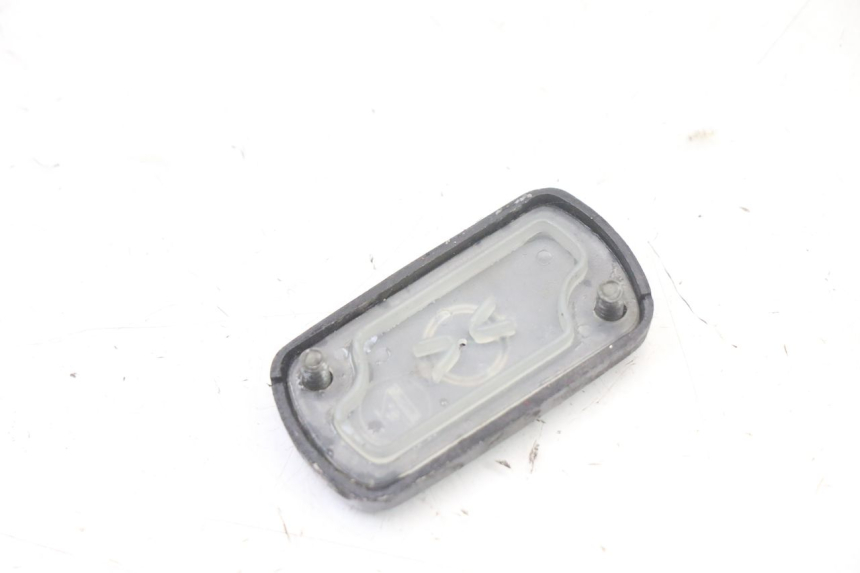 photo de CACHE MAITRE CYLINDRE PEUGEOT SPEEDFIGHT 3 LC 2T 50 (2009 - 2015) - État de surface