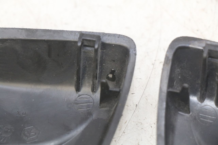 photo de CACHE MAITRE CYLINDRE PIAGGIO XEVO - X EVO 125 (2007 - 2017) - Détail de la pièce